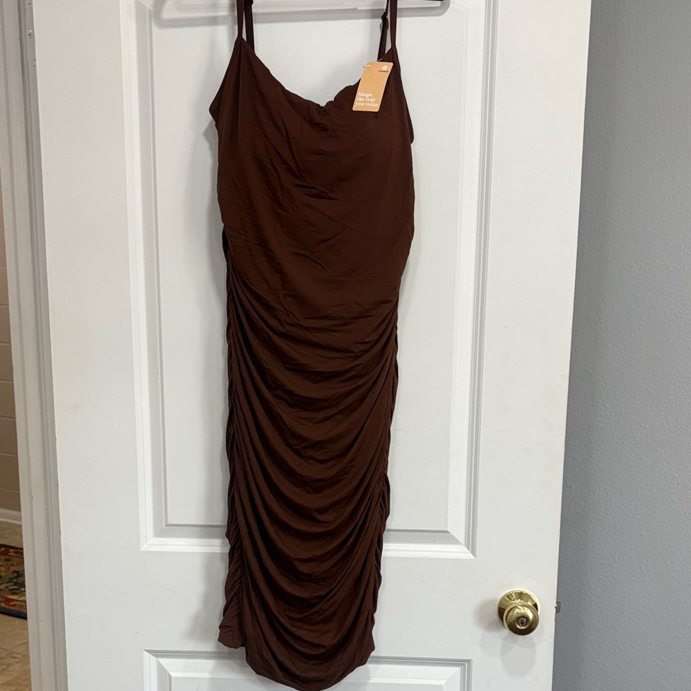 Elegant Brown Midi Dress